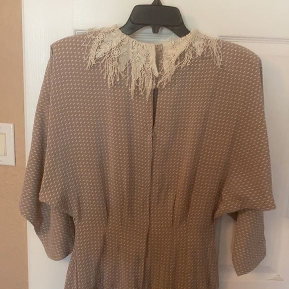 Nancy Johnson Dress   - Picture 4 of 5